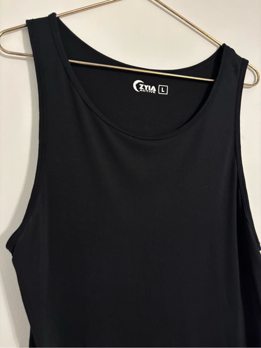 ZYIA Active Black Long Finesse Slit Tank - Women’s Large - Picture 3 of 13